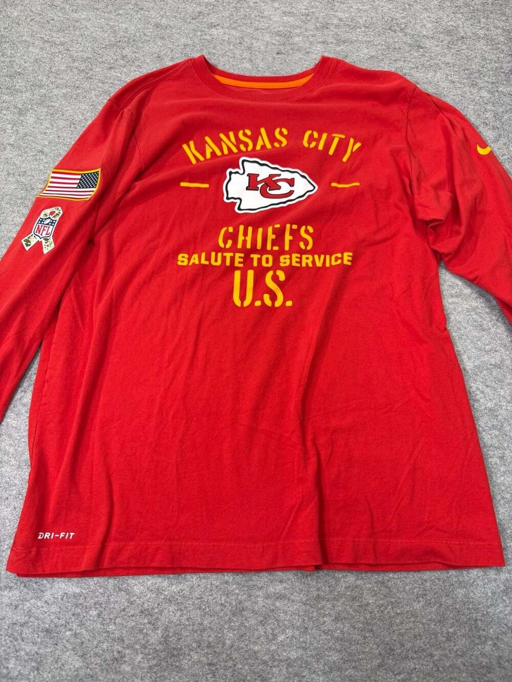 Nike NFL Kansas City Chiefs Salute to Service Long Sleeve Dri-Fit T-Shirt